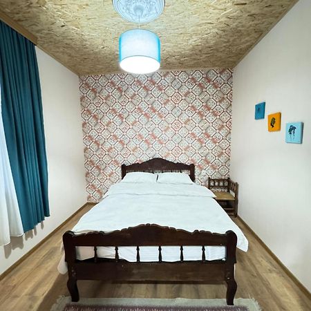 Odo'S Guest House 马尔特维利 外观 照片