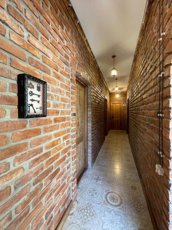 Odo'S Guest House 马尔特维利 外观 照片