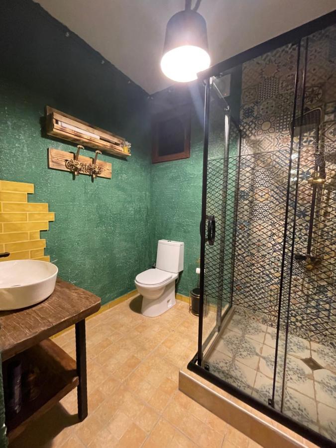 Odo'S Guest House 马尔特维利 外观 照片