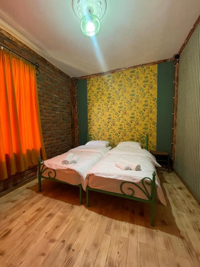 Odo'S Guest House 马尔特维利 外观 照片