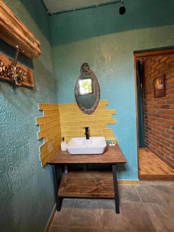 Odo'S Guest House 马尔特维利 外观 照片
