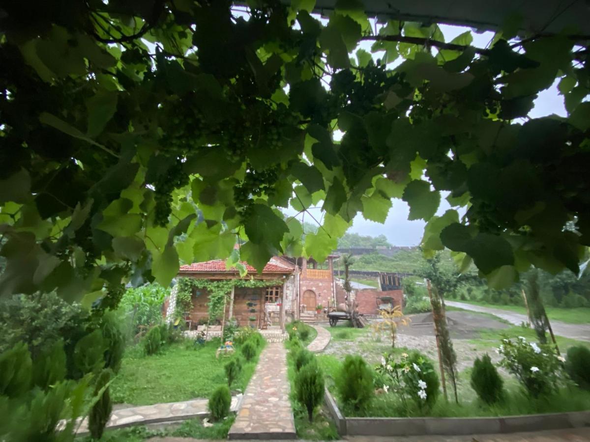 Odo'S Guest House 马尔特维利 外观 照片