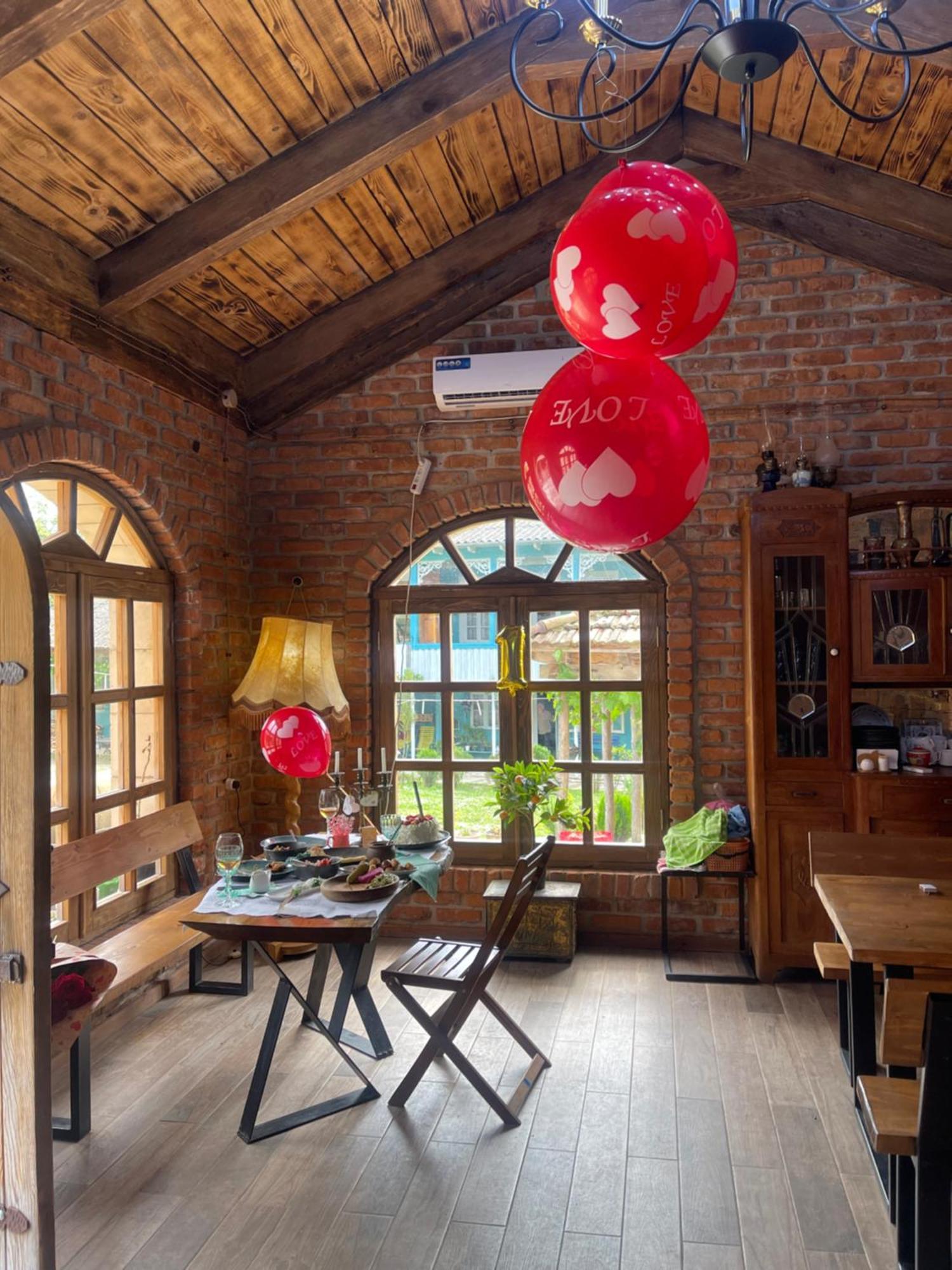 Odo'S Guest House 马尔特维利 外观 照片